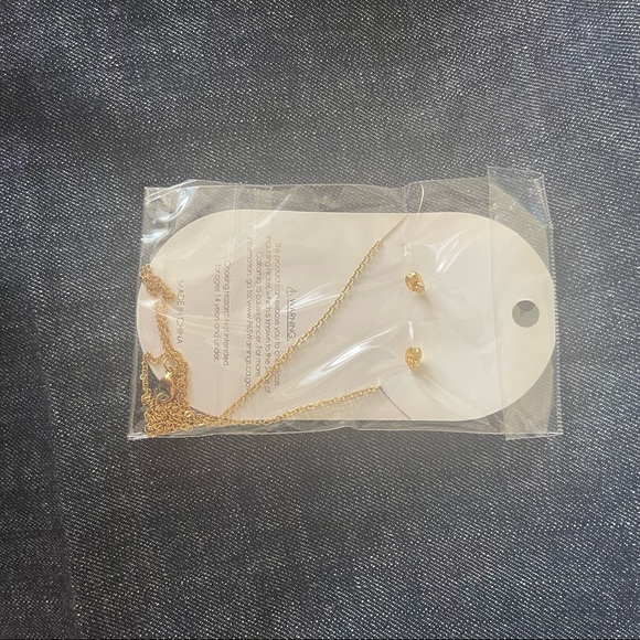 “T” Stainless Steel Earring and Necklace Set - Picture 2 of 2